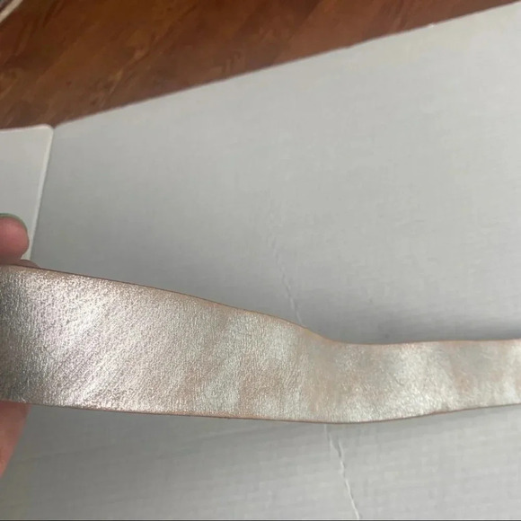 Guess Metallic Belt - Picture 7 of 10